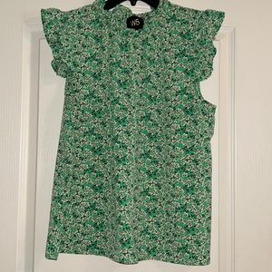 Green floral sleeveless blouse. XL